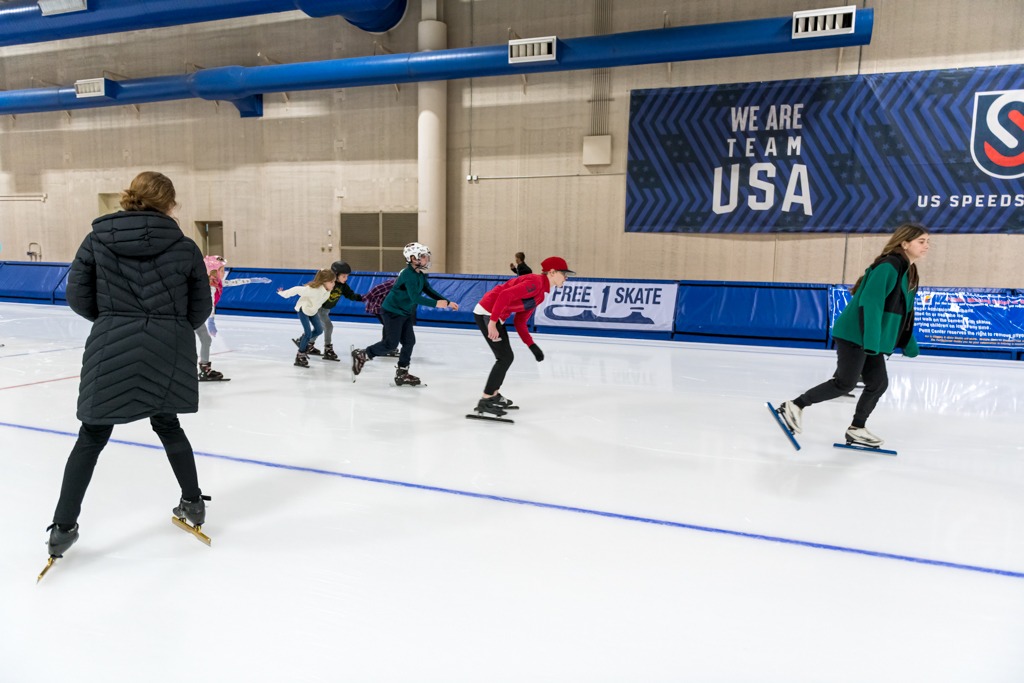 Learn to Speed Skate The Pettit National Ice Center
